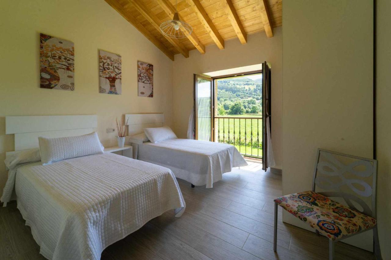 Complejo Rural El Cerradon Guest House Alceda Eksteriør bilde