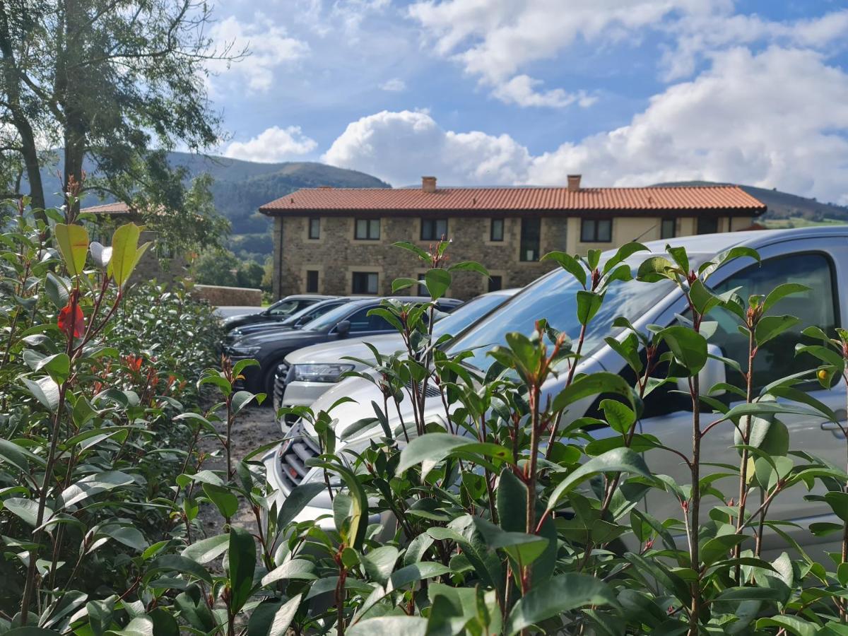 Complejo Rural El Cerradon Guest House Alceda Eksteriør bilde